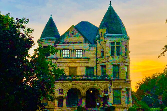 Old Louisville Ghost Tour as Recommended by The New York Times @ 4th and Ormsby - Reviews From Tour Participants