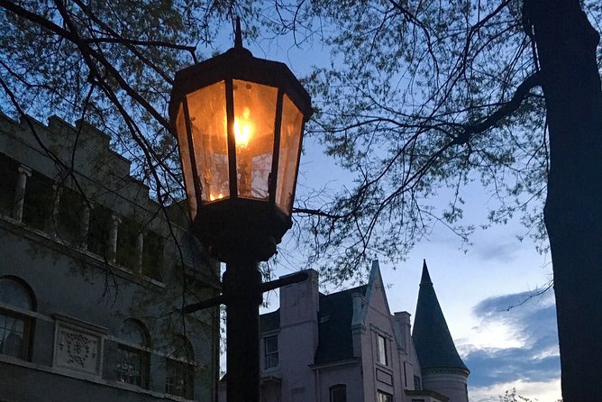 Old Louisville Ghost Tour as Recommended by The New York Times @ 4th and Ormsby - Appreciation for the Tour Guide
