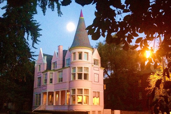 Old Louisville Ghost Tour as Recommended by The New York Times @ 4th and Ormsby - Directions and Meeting Point Information