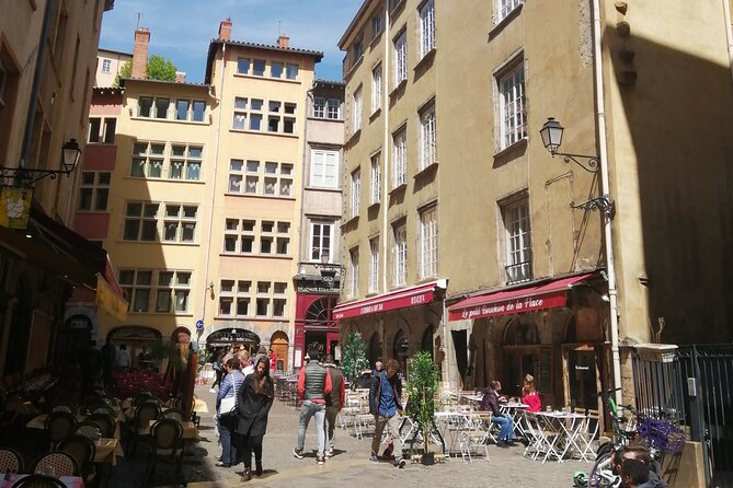 Old Lyon Private Guided Walking Tour - Common Questions