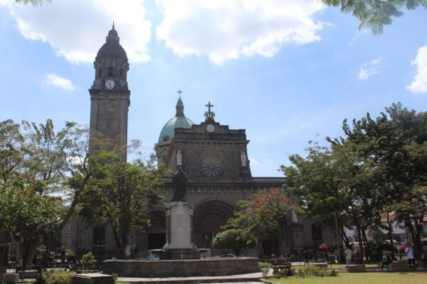 Old Manila Tour: Rizal Park, Intramuros & Drive by Binondo - Common Questions