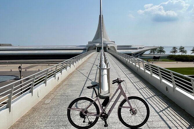 Old Milwaukee Lite 1:30pm E-Bike Tour - Good To Know