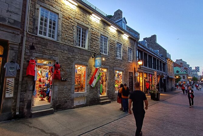 Old Montreal at Twilight Walking Tour Semi-Private - Directions