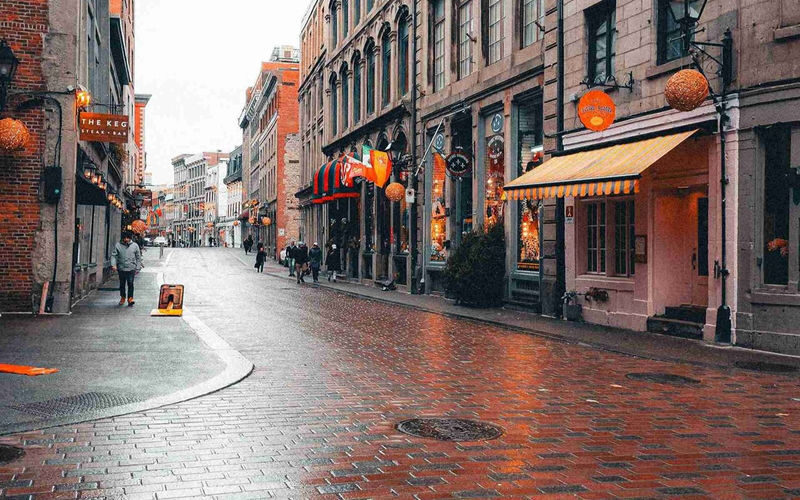 Old Montreal & Underground City Half-Day Walking Tour in Montreal - Should you book it?