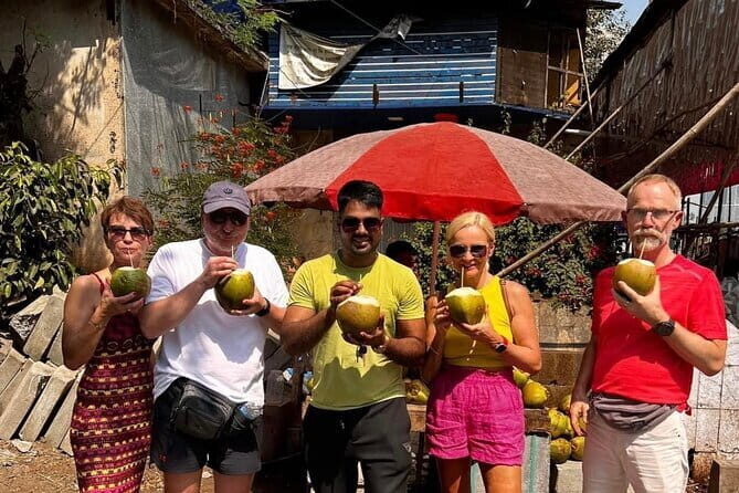 Old Mumbai Sightseeing Tour with a Local Guide - What the Tour Includes and Why It Matters