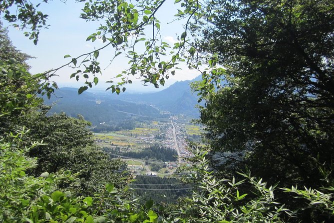 Old Nakasendo Trekking From Karuizawa-Beyond Sugahi Pass to Sakamoto Hotel- - Trek Duration and Difficulty