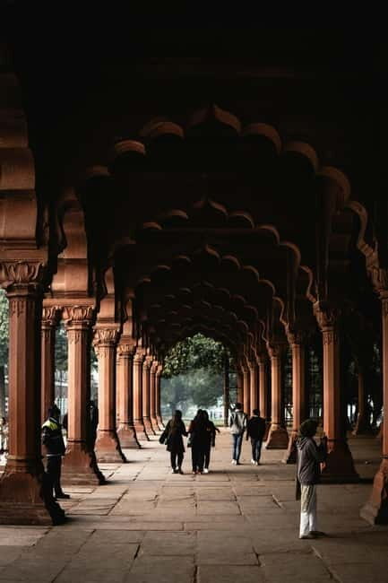 Old & New Delhi Guided Tour with Insightful Slum Experience - FAQs