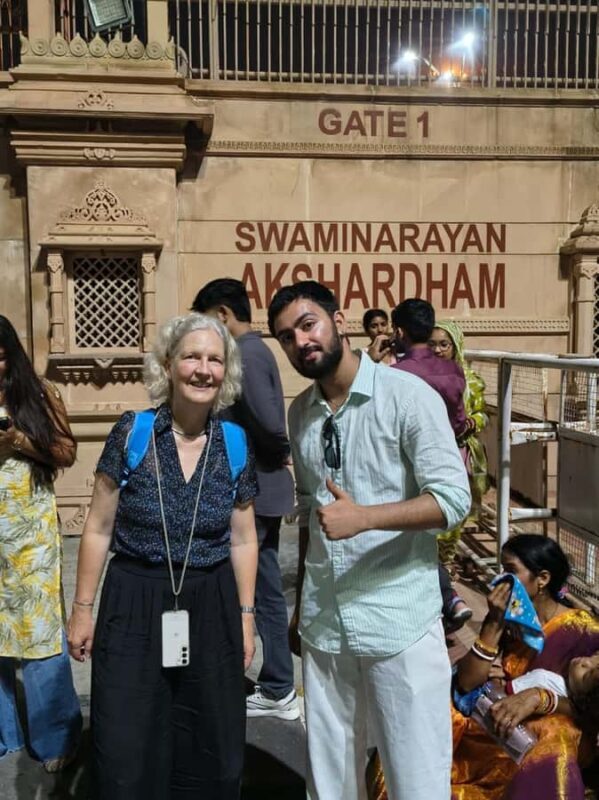 Old & New Delhi: Private Guided City Tour - Half or Full Day - The Itinerary Breakdown: What to Expect from the Tour