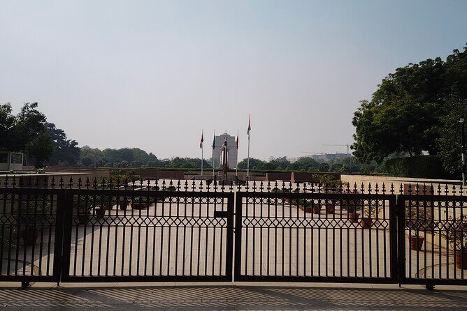 Old & New Delhi Private Tour - Half Or Full Day Car+Guide+ticket - FAQ