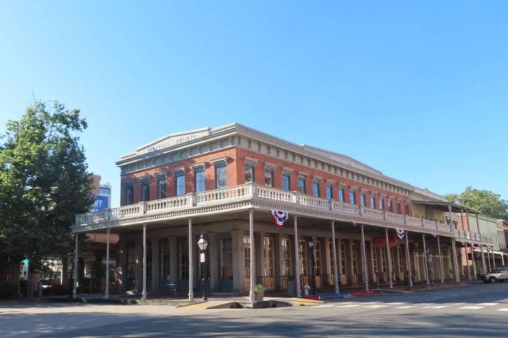 Old Sacramento: A Self-Guided Audio Tour - Historical Insights and Background