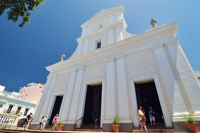 Old San Juan Walking Tour - A Close Look at the Old San Juan Walking Tour