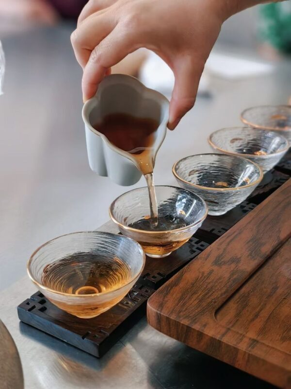 Old Shanghai Flavors: Traditional Soup Dumplings and Tea Art Experience in an 80-Year-Old Alleyway - Finding Yin Studio in Lane 190