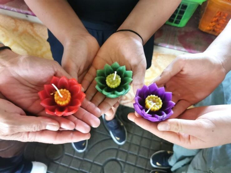 Old Siam Fun Day: Buddhist Activities, Local Food, Tuk Tuk - Exploring Iconic Landmarks Like Wat Suthat