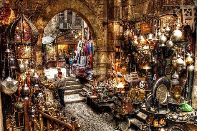 Old Souq Tours and Local Dinner - Booking Information