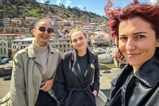 Old Tbilisi Walking Tour in Polish - Meeting Point Details