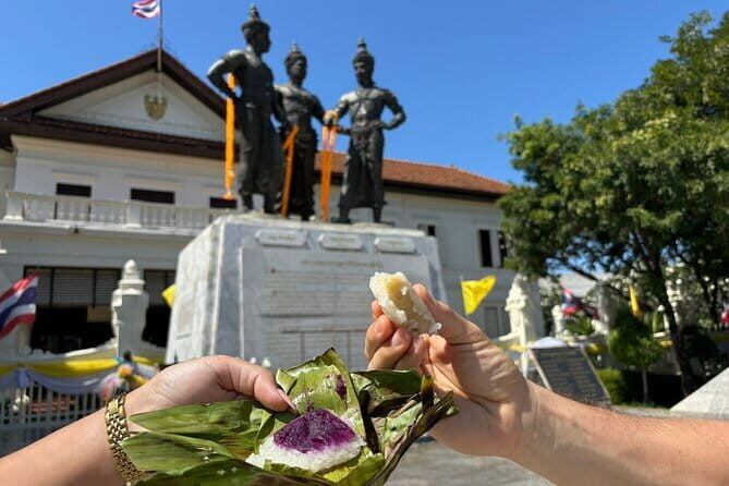 Old Town Chiang Mai Food Tour with 10+ Local Dishes Tastings - Good To Know