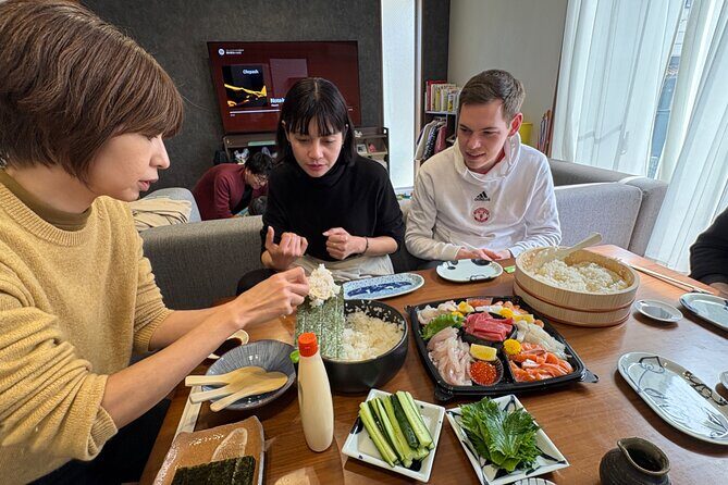 Old Town Nagata Tour with Sushi Roll Making - Who Would Love This Tour?