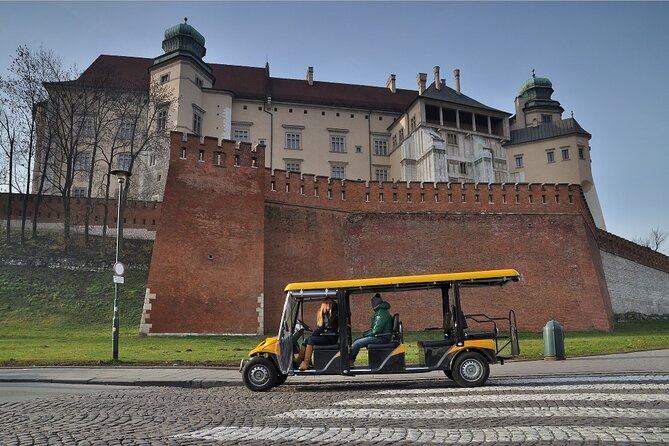 Old Town Sightseeing Group Tour by Electric Golf Cart in Krakow - Cancellation Policy