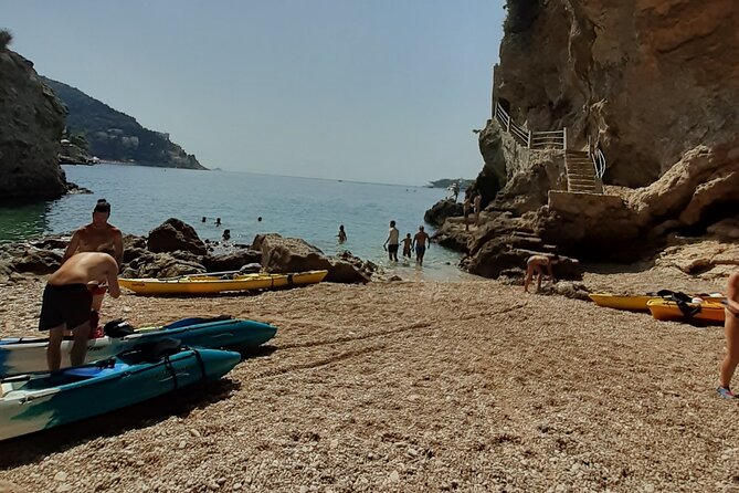 Old Town Walls to Betina Cave Beach Kayak Tour - Reviews
