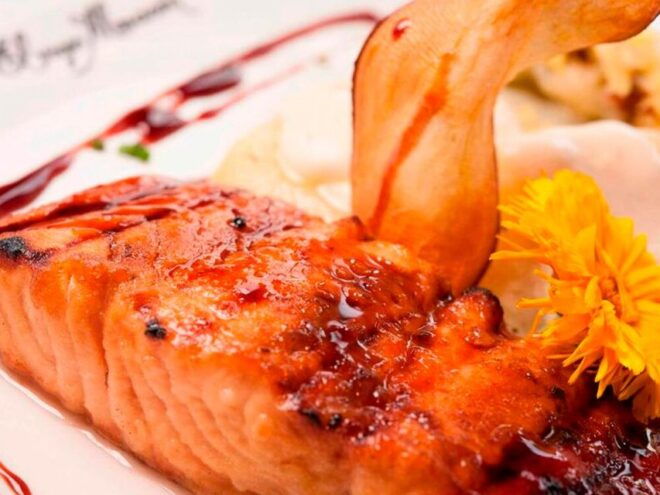 Old Warehouse: Gourmet Dinner, Show, Beverages, Free Transfer. - Gourmet Dinner Menu