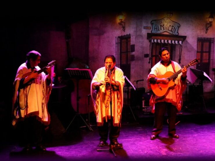 Old Warehouse: Only Show Beverages With Free Transfer. - Viejo Almacen Show Overview