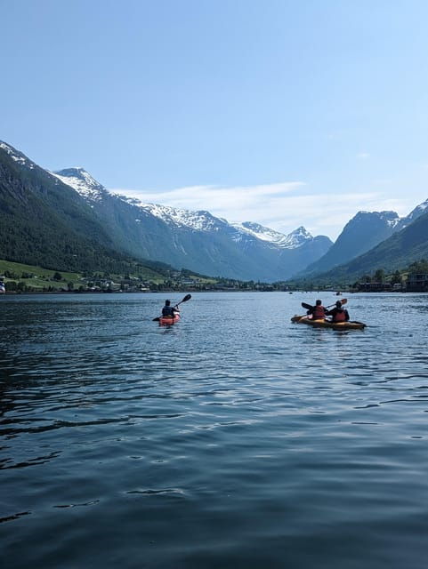 Olden: Guided beginner friendly fjord kayaking.Local company - Why Choose This Kayaking Tour?