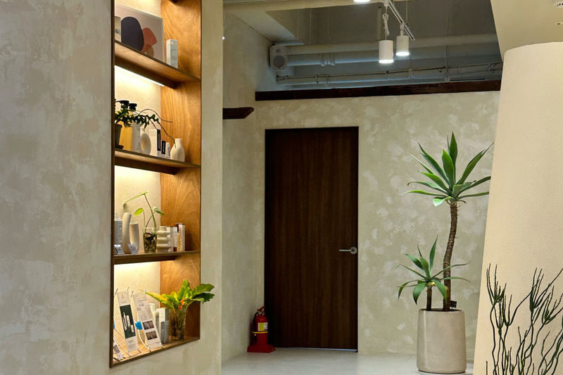 Olida Aesthetic Busan: Premium Korean Facial Care in Oncheonjang - Choosing between massage, moisture, peels, and pore care