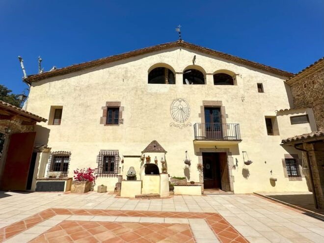 Olive Grove Tour, Oil Tasting and Visit to a 12TH Century Farmhouse. - Highlights of the Experience