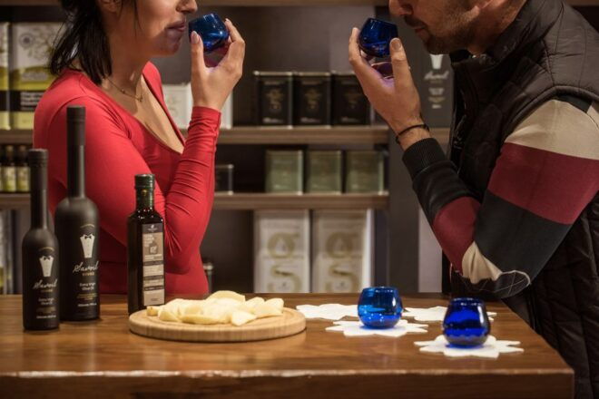 Olive Oil Food Pairing in Crete - Personalized Olive Oil Recommendations
