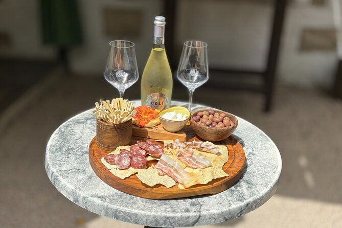 Olive Oil Museum: Extravirgin Lesson With Food and Wine Tasting - Meeting and Pickup