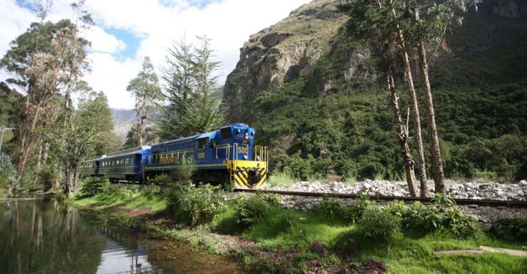 Ollantayambo: Round-trip Expedition Train to Aguas Calientes - Experience Highlights