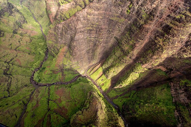 Olokele Canyon Helicopter Tour Including Canyon Landing Kauai - Customer Reviews and Feedback