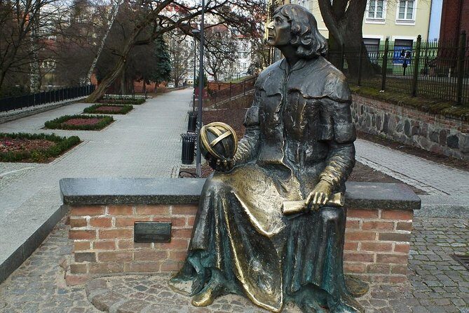 Olsztyn Old Town Highlights Private Walking Tour - Introduction to the Olsztyn Old Town Highlights Private Tour