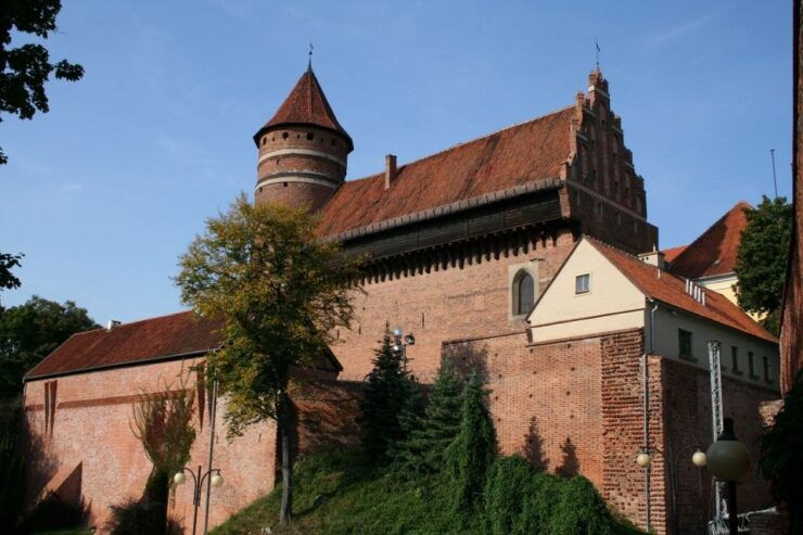 Olsztyn Old Town Highlights Private Walking Tour - Tour Experience and Highlights