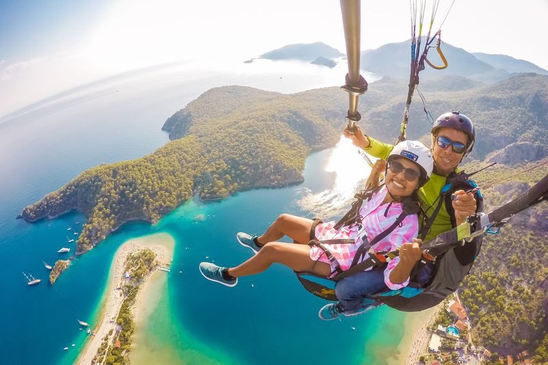 Oludeniz Tandem Paragliding from Fethiye - A tandem flight with a pilot in control