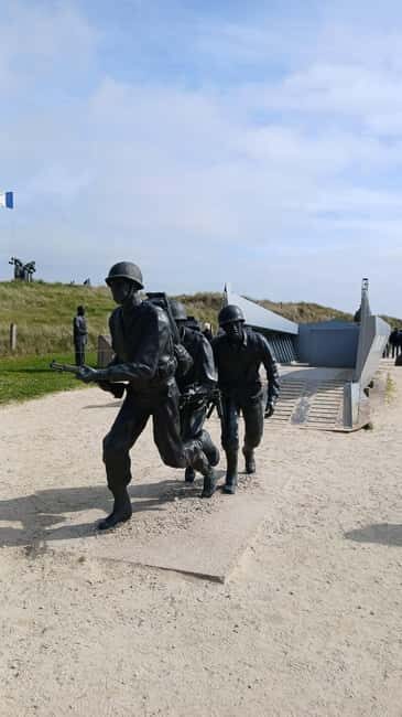 Omaha, Utah, Sainte-Mère-Eglise - in the GIs' footsteps - An In-Depth Look at the Tour