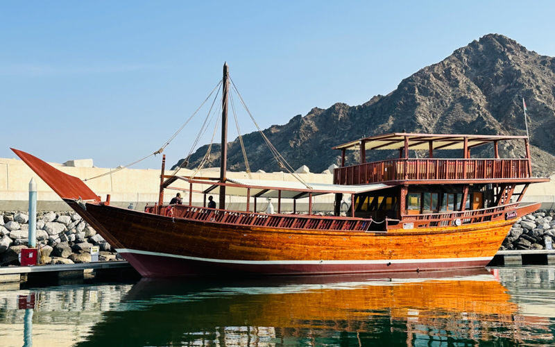 Omani Dhow sunset cruise experience in Muscat - Sunset sets the pace