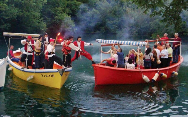 Omi: Beach & Fort Private Tour- ideal for cruise guests - Discovering Omi: A Unique Croatian Treasure