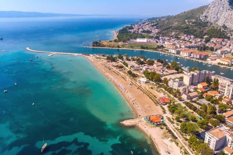 Omi: Beach & Fort Private Tour- ideal for cruise guests - Historical and Cultural Stops: Climbing Fortresses and Strolling Streets