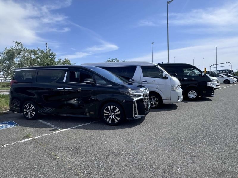 Omusubi Travel: Transfer to/from Kansai International Airport - A private ride from Kansai Airport