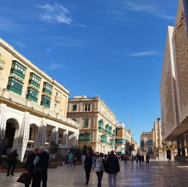 On the Footsteps of the Knights - Valletta and Vittoriosa - Starting Point: Valletta’s City Gate