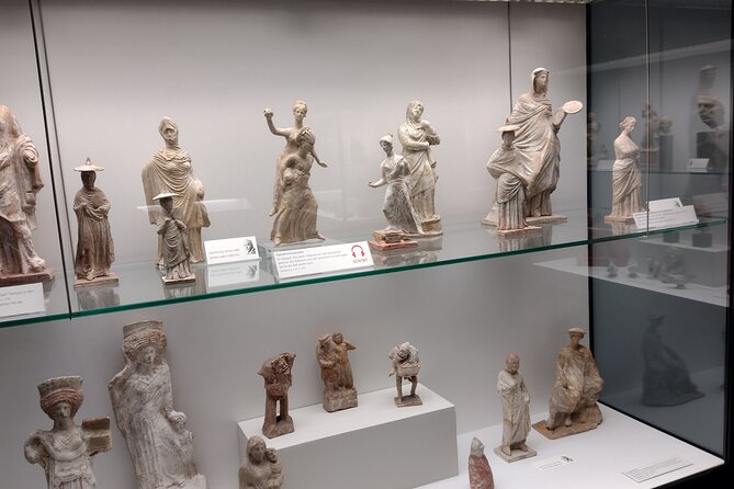 On the Way With Paul in the Staatliche Antikensammlung - Duration