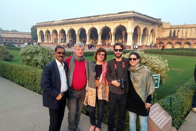 One Day Agra ( Taj Mahal ) Private Tour - Meeting and Pickup Details