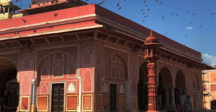 One Day Amer Fort & Jaipur City Tour From Delhi By Car - Good To Know