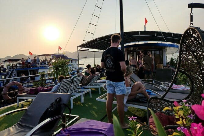 One Day Boat Tour from Cat Ba Island to Lan Ha Bay & Ha Long Bay - FAQ