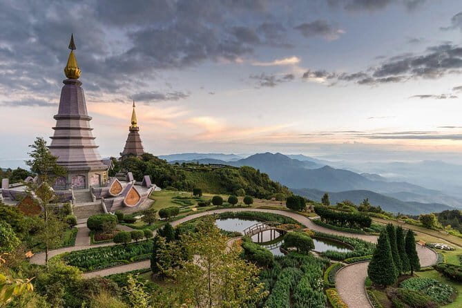 One day Doi Inthanon National Park & Trekking on Kew Mae Pan - FAQs