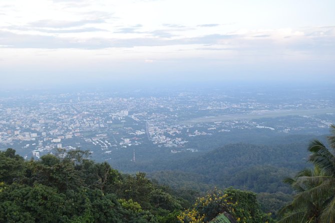 One Day Doi Suthep Temple, Longneck Hill Tribe & Sticky Waterfall - Longneck Hill Tribe
