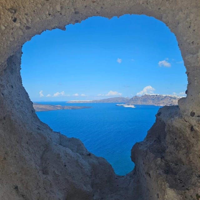 One-Day Escape to Enchanting Santorini - Is It Worth the Price?