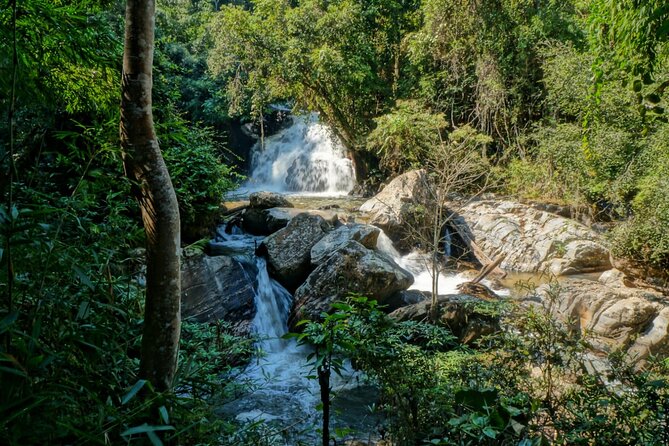 One Day Hiking Tour in Chiang Mai - Inclusions