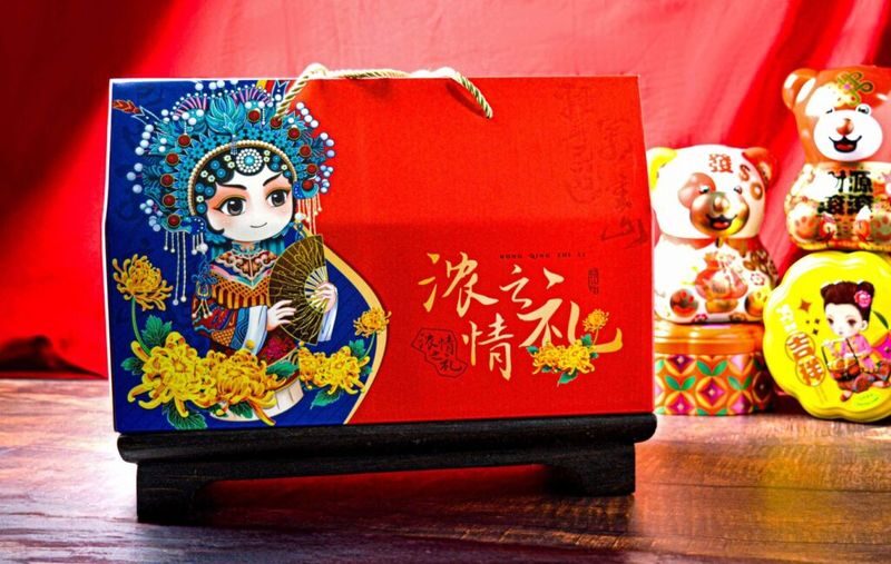 One-Day Johor Bahru Pre-Chinese New Year Shopping - What the coach and guide add to the day